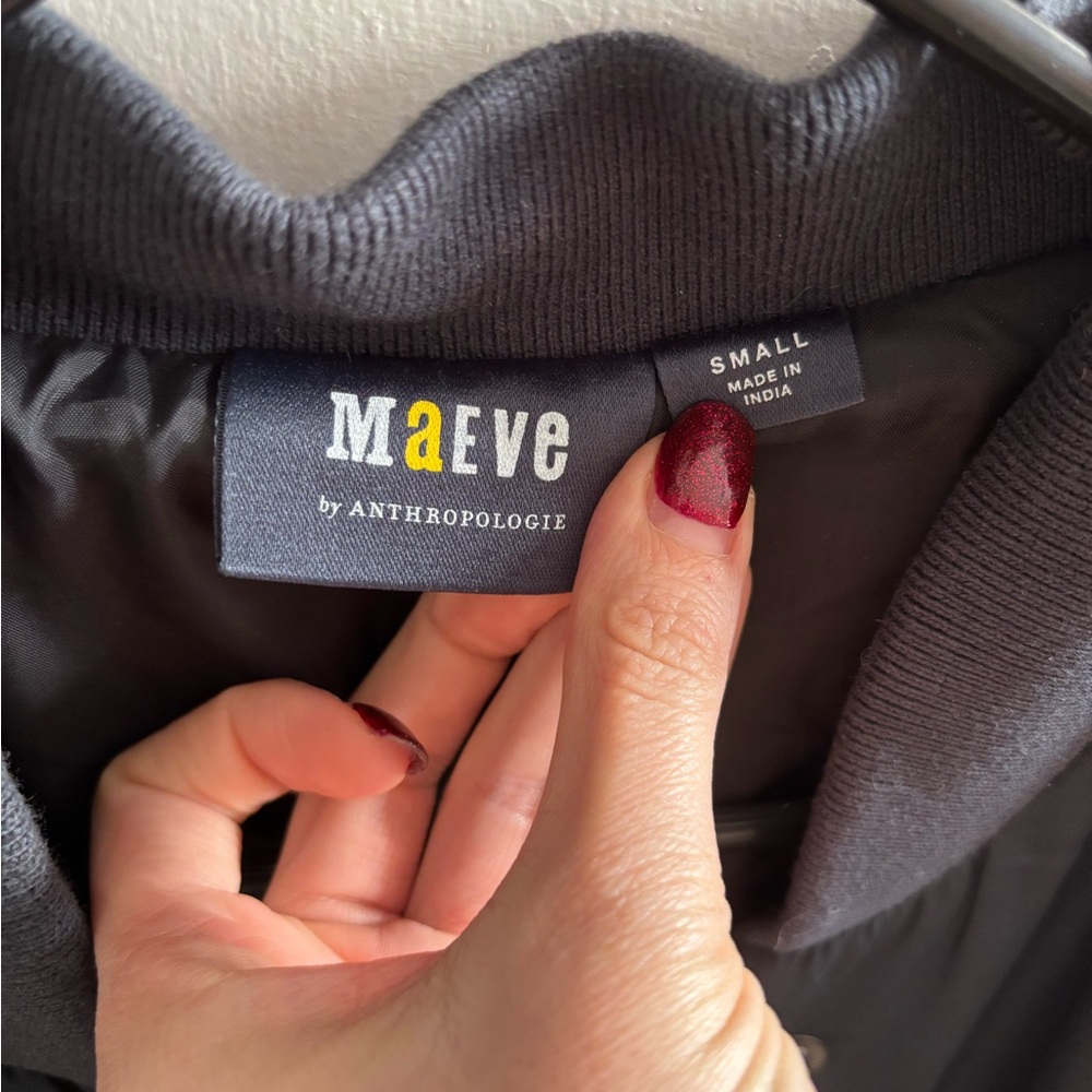 Very cool like-new Maeve embroidered bomber jacket, size small - Picture 8 of 8
